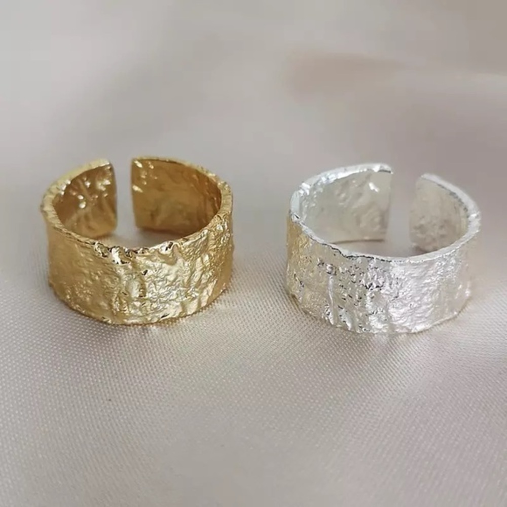 NWT 925 Ring Silver or Gold Hammered Adjustable Statement Ring